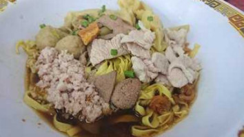 Hill Street Tai Hwa Pork Noodle food