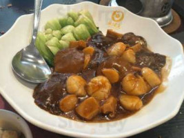 Whampoa Keng Fish Head Steamboat food