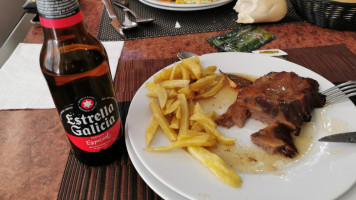 Arcos Cafeteria Talavera La Real food