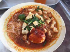 Kampong Glam Cafe food