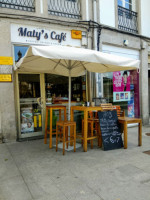 Maty's Cafe outside