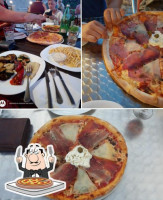 Pizzeria Grill Snoopy food