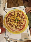 La Roda Groga Pizzeria Besalu food