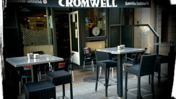 Cromwell food