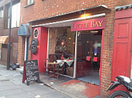 Little Bay Farringdon inside