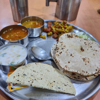 Shri Balaji Marwadi Bhojnalaya food
