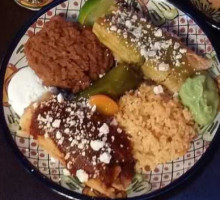 Los Ortiz Tamale Kitchen food