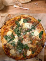 Blaze Pizza food