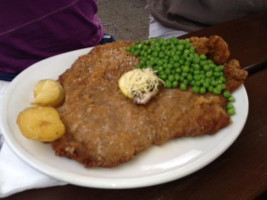 Shell Cafeteria food