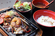Hanami Japanese Restaurant food
