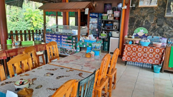 ร้านแกงใต้ ทับกวาง Comida