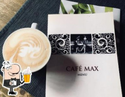 Kavarna Cafe Max food