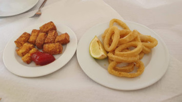 Las Gemelas Restauracion food