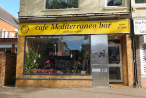Cafe Mediterraneo outside