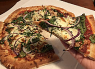 PF Pizzeria & Bistro food