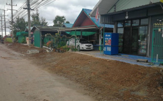 ร้านก๋วยเตี๋ยวสะพานเดโช Exterior
