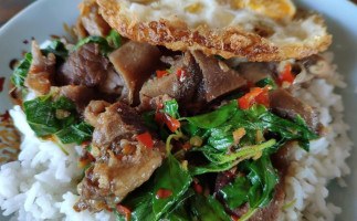 ร้านเศรษฐีเรือทองปากซอยวัดหนามแดง Comida