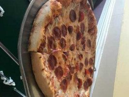 Rocco's Pizzeria food