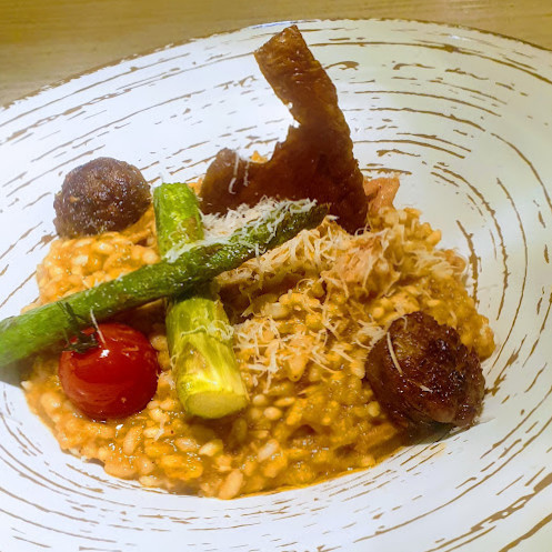 restaurant image