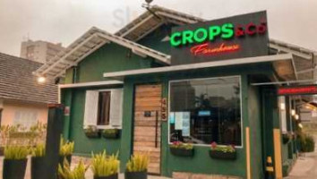 Crops Co Farmhouse outside