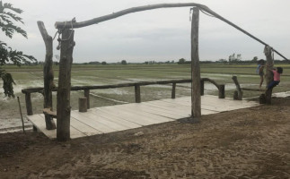 ปลายคลอง สองข้าว Exterior