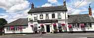 The Fordham Arms outside
