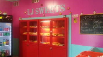 L.j Sweets food