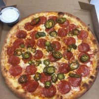 Eureka Pizza food