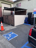 Guatemalteca Bakery outside