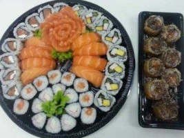 Sushi Mirai food