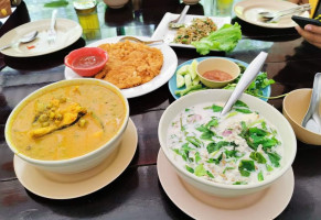 Sabanga Thái food