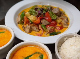 Rice Pot Thai food