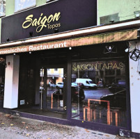 Saigon Tapas outside