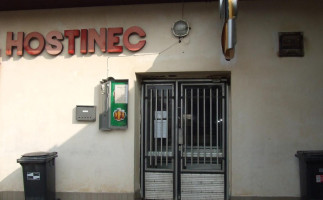 Hostinec outside