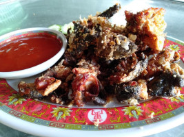 เจ๊ยุพิน อาหารป่า อาหารตามสั่ง Comida