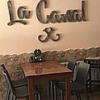 Bar Restaurante La Canal inside