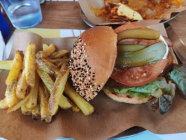 Burguett food