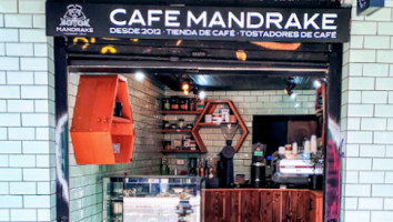 Café Mandrake food