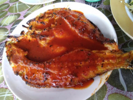 Ikan Bakar Beras Terbakar food