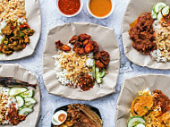 Nasi Kak Wok Sg. Besi food