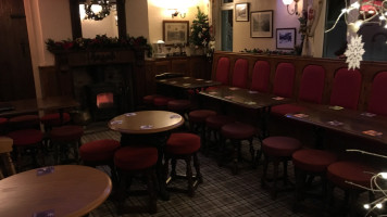 St Dunstan's Inn inside