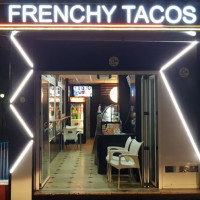 Frenchy Tacos inside