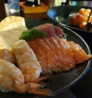 Sushi Da Praça food