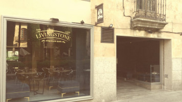 Livingstone Premium Salamanca inside