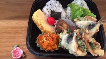 YuYu Bento food