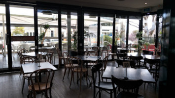 Cafe De Cena inside