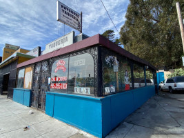 Bayshore Taqueria outside