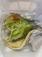 Gyro Brothers food