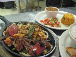 Tejanitas Restaurant Bar food