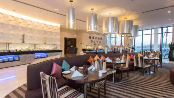 Silk Route Cafe Holiday Inn Abu Dhabi food